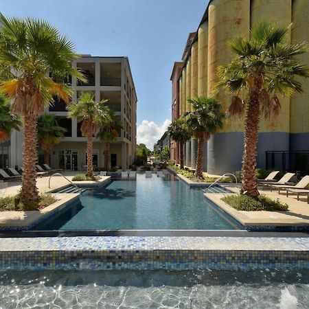 Vibrant Downtown Studio Wifi Pool Gym Σαν Αντόνιο Εξωτερικό φωτογραφία