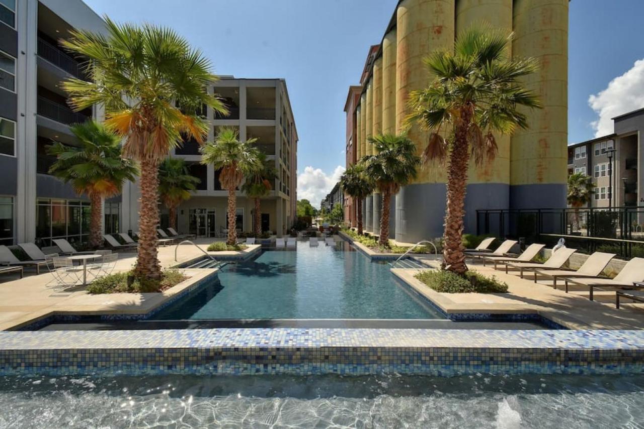 Vibrant Downtown Studio Wifi Pool Gym Σαν Αντόνιο Εξωτερικό φωτογραφία
